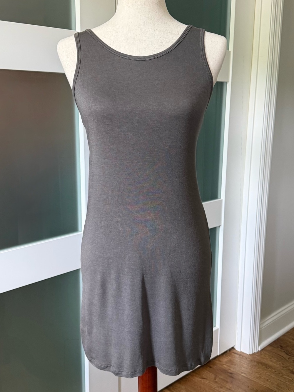 Monoreno Sleeveless Lightweight Razorback Tank Mini Dress